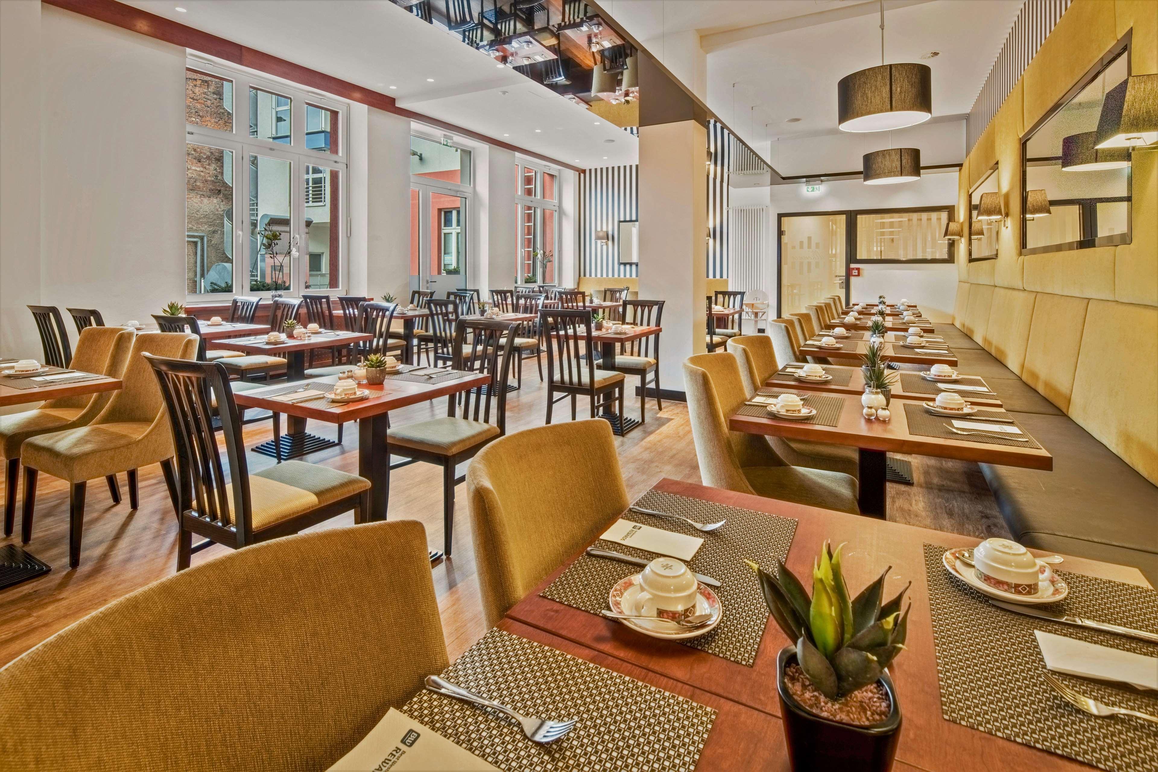 Best Western Plus Hotel Excelsior Ерфурт Екстер'єр фото